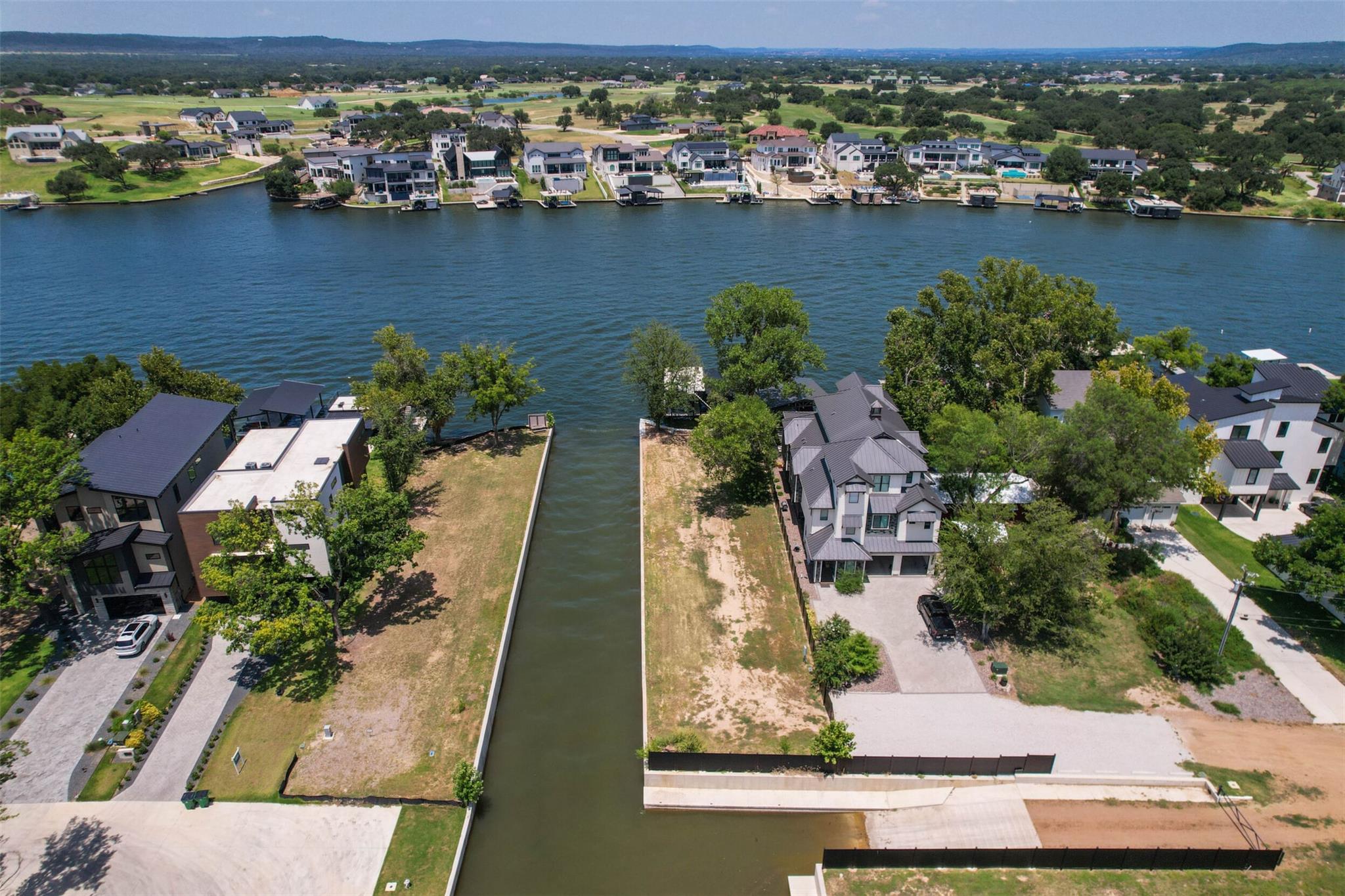 Lot 39 Harris LOOP