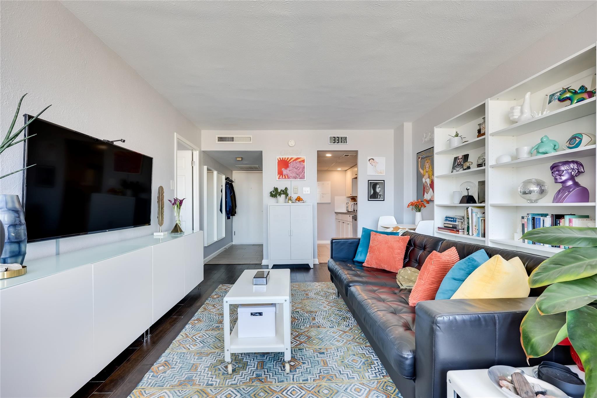 1800 Lavaca ST A-711