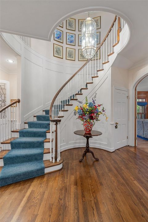 Tiny photo for 12 Hedge LN, Austin, TX 78746 (MLS # 7685718)