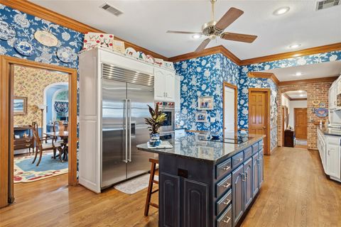Tiny photo for 12 Hedge LN, Austin, TX 78746 (MLS # 7685718)