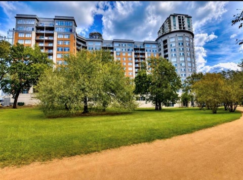 Photo of 54 Rainey ST #608, Austin, TX 78701 (MLS # 3929245)