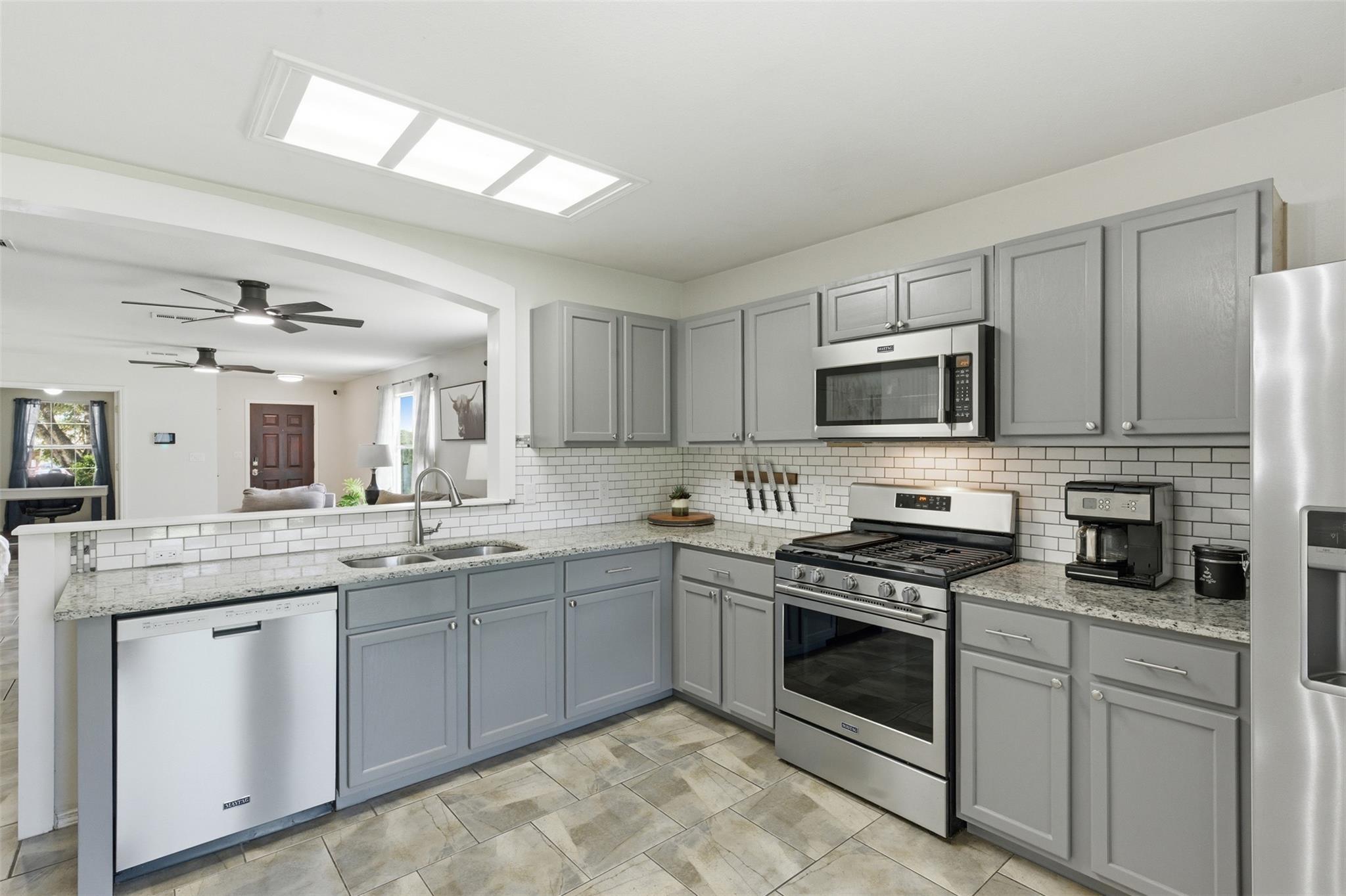 459 Jim Miller DR