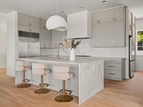Tiny photo for 3423 Monte Vista DR, Austin, TX 78731 (MLS # 9383684)