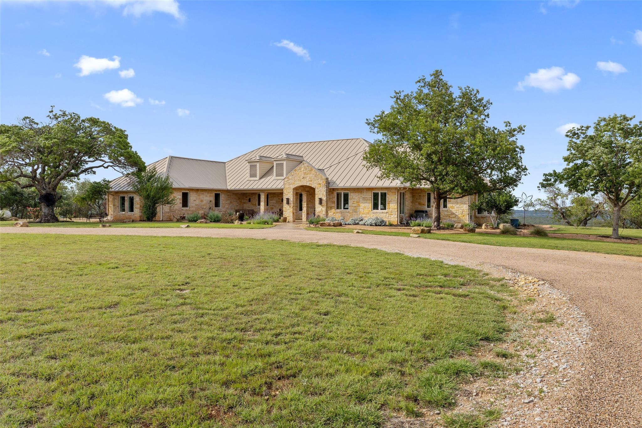 1956 Mountain Pasture Ranch Road RD