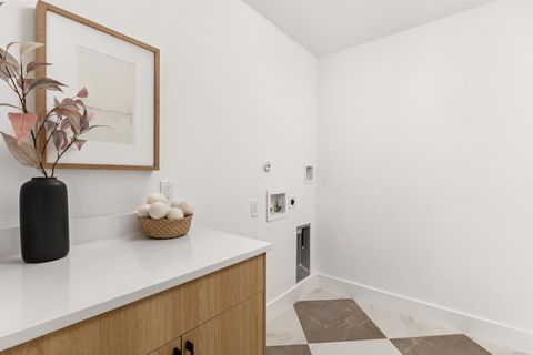 Tiny photo for 8115 Seminary Ridge DR, Austin, TX 78745 (MLS # 7252175)
