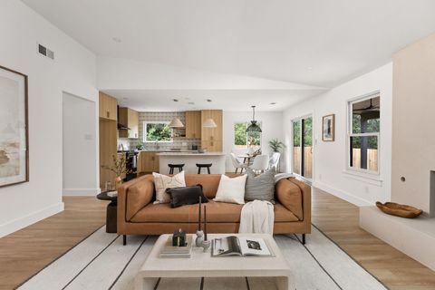 Tiny photo for 8115 Seminary Ridge DR, Austin, TX 78745 (MLS # 7252175)