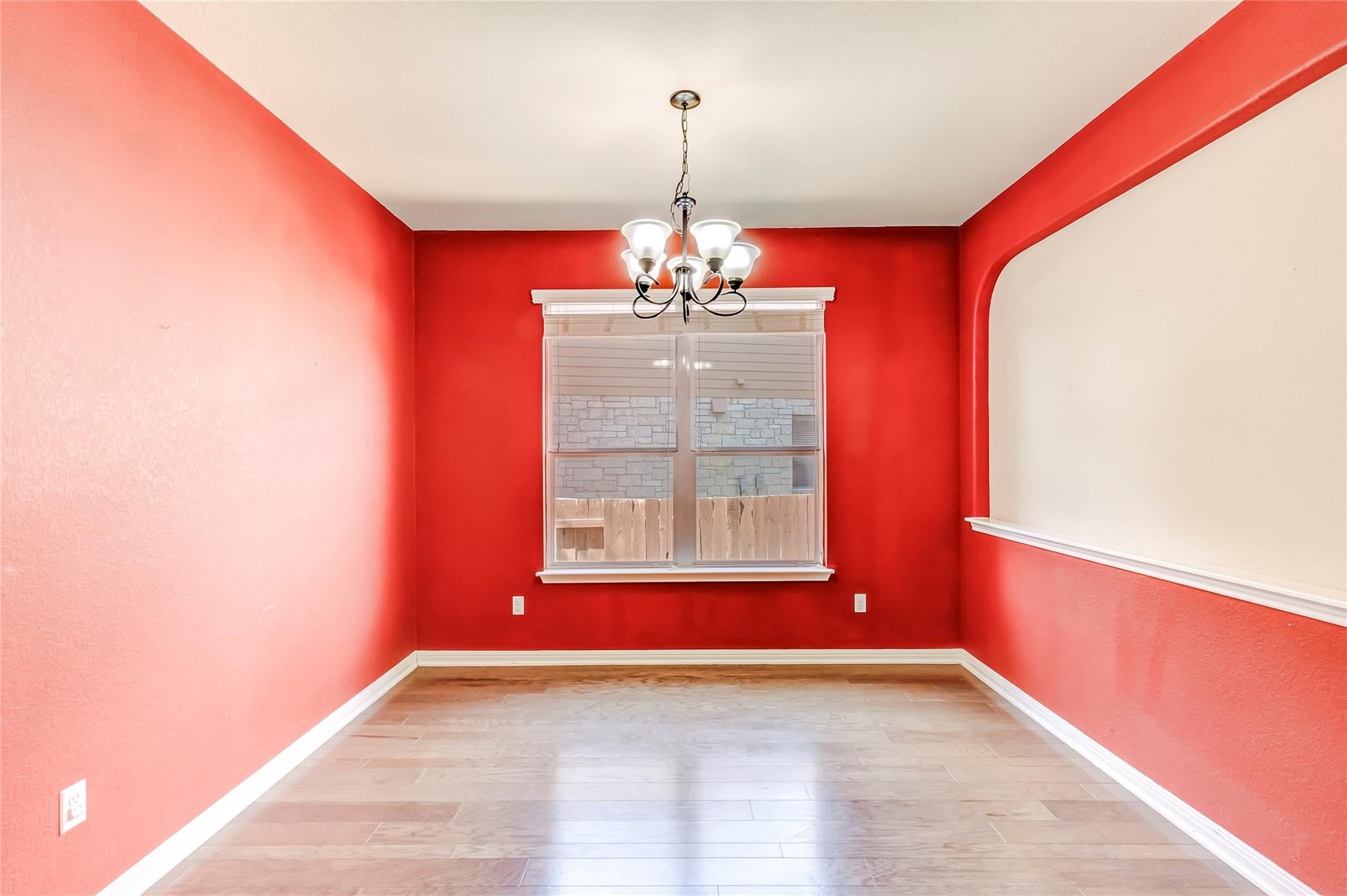 2102 Reston CV