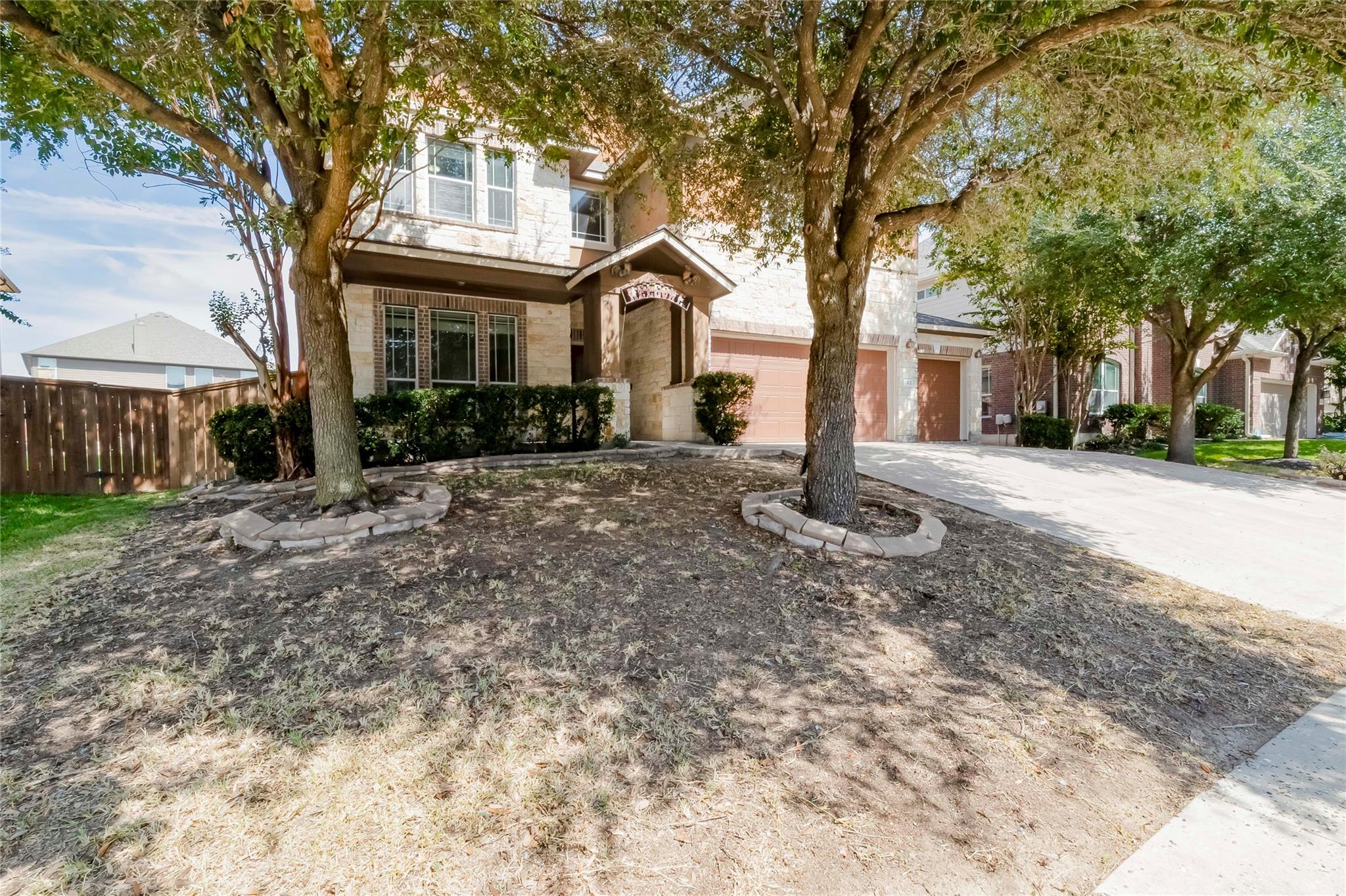 2102 Reston CV
