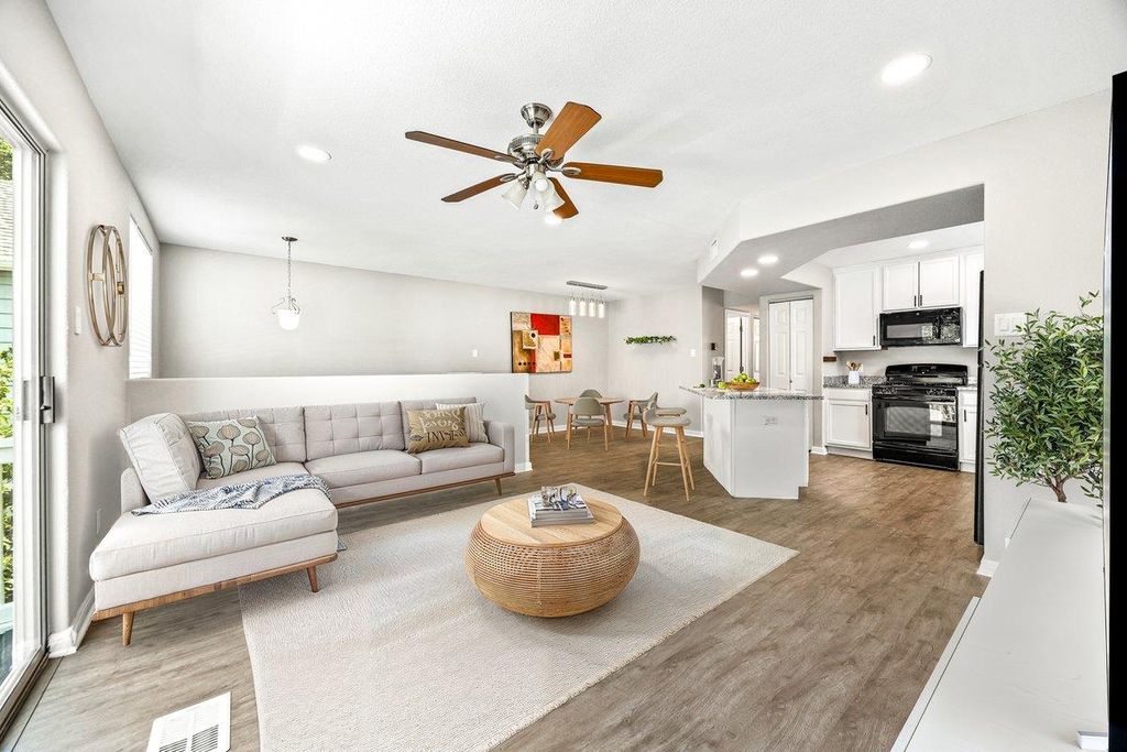 Photo of 122 Rush HVN #F093, San Marcos, TX 78666 (MLS # 2456412)