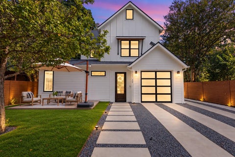 Photo of 1101 1/2 Fiesta ST #1, Austin, TX 78702 (MLS # 2235424)