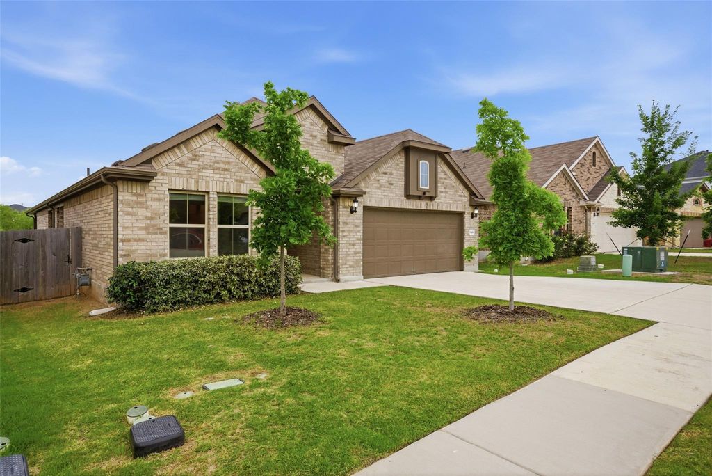 Photo of 648 Cherrystone LOOP, Buda, TX 78610 (MLS # 9368433)