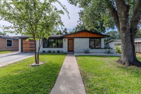 Photo of 7803 Lazy LN, Austin, TX 78757 (MLS # 5297328)