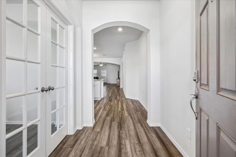 Photo of 168 Onna ST, Taylor, TX 76574 (MLS # 4008840)