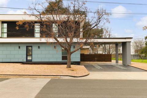 Photo of 900 W Live Oak ST, Austin, TX 78704 (MLS # 1968172)