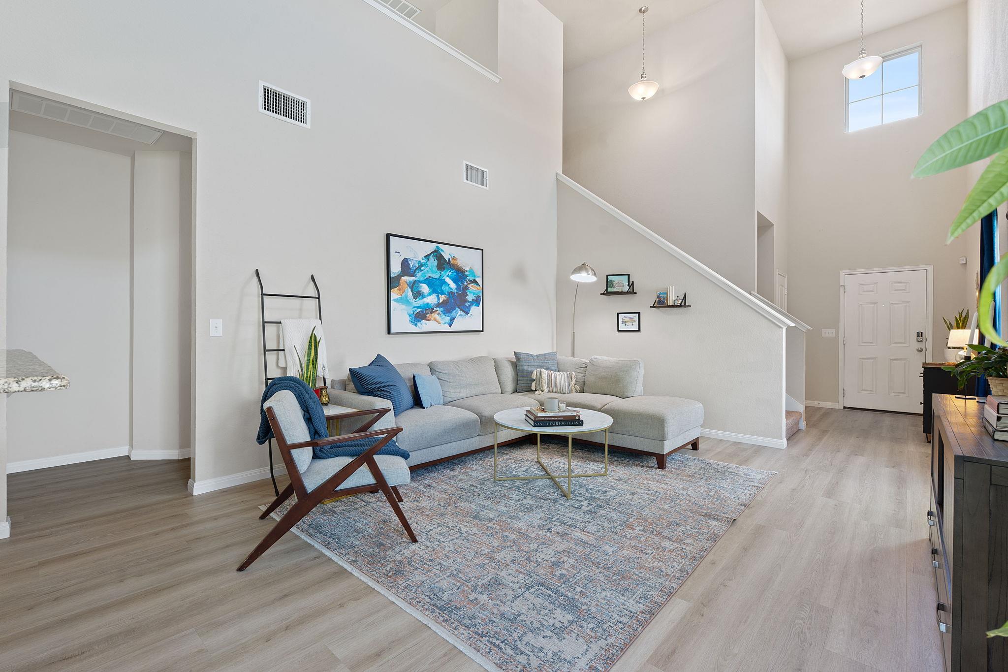 3526 Wickham LN