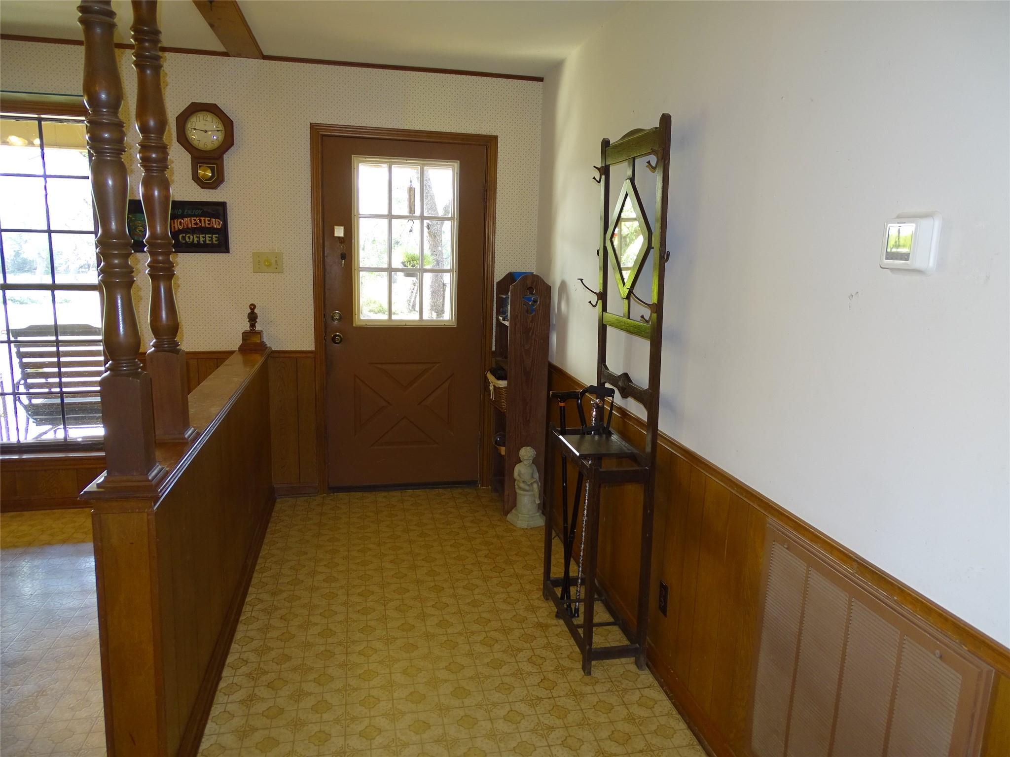 1508 Oakwood LOOP