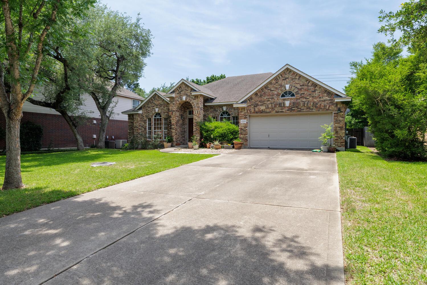 5109 McDade DR