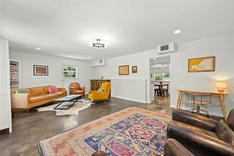 Tiny photo for 8415 Bowling Green DR, Austin, TX 78757 (MLS # 3122895)