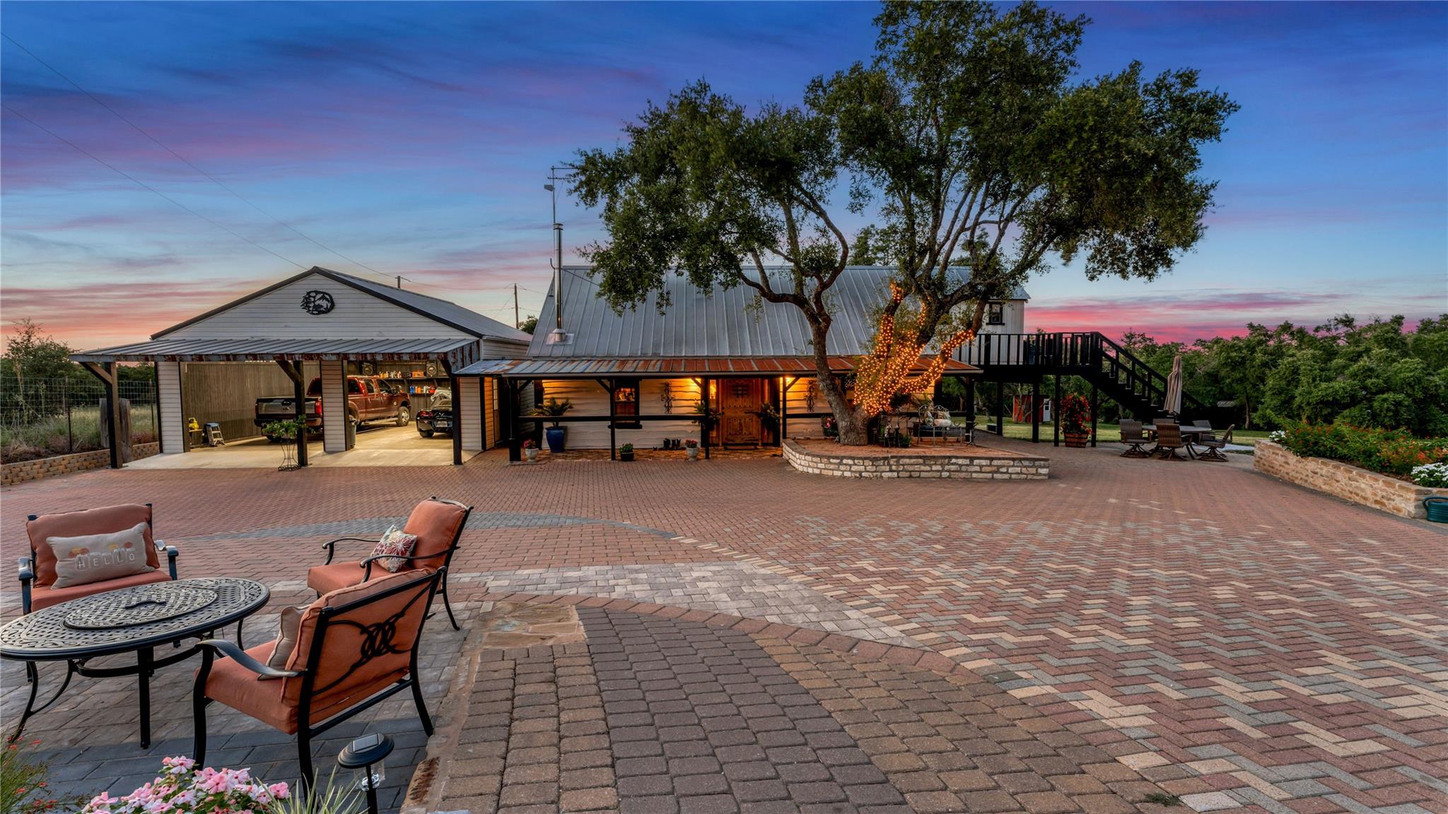 6434 Ranch Road 3232