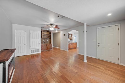 Tiny photo for 3406 E Martin Luther King Jr BLVD, Austin, TX 78721 (MLS # 3080906)