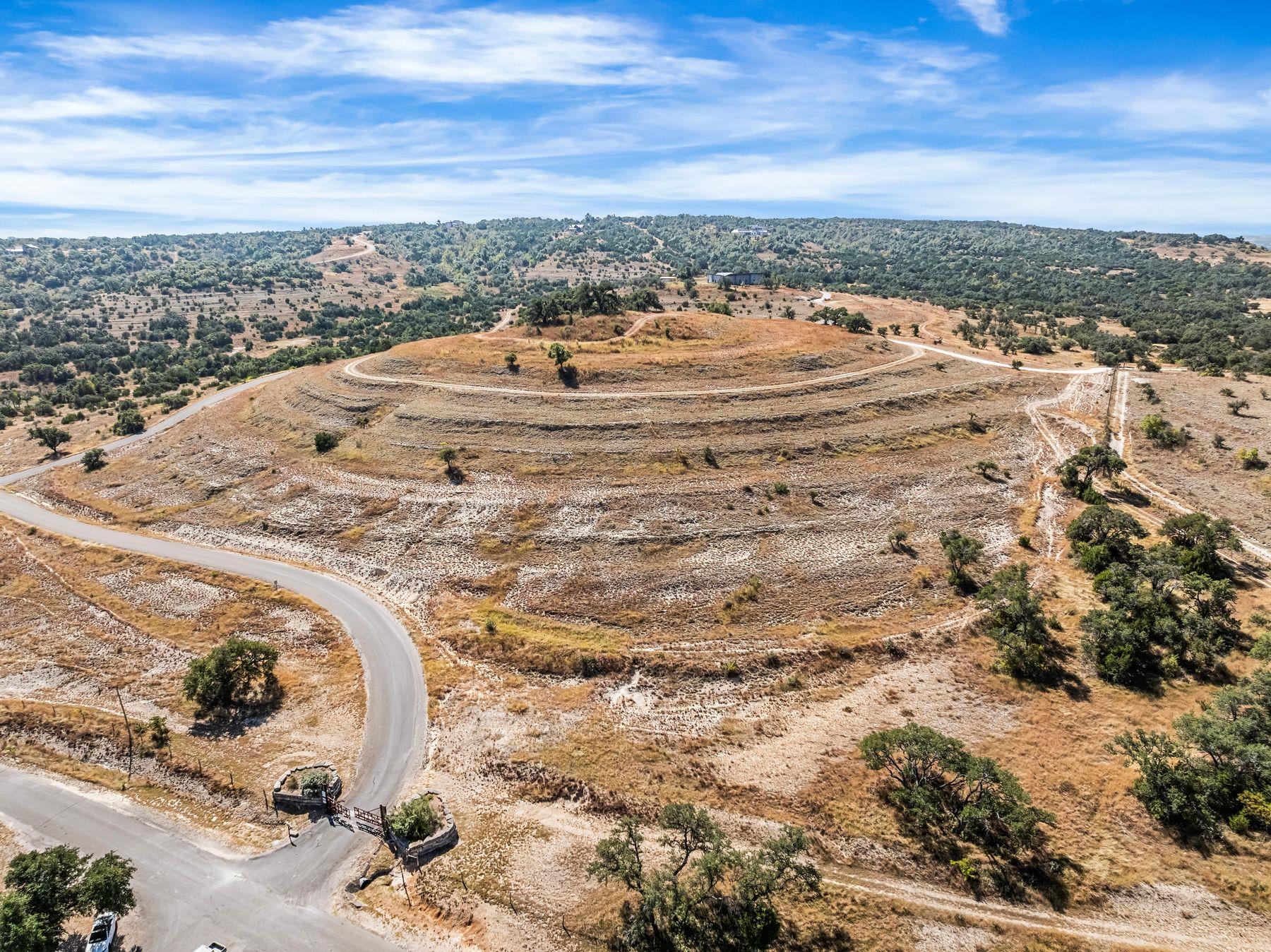 226 S Walnut Springs RD