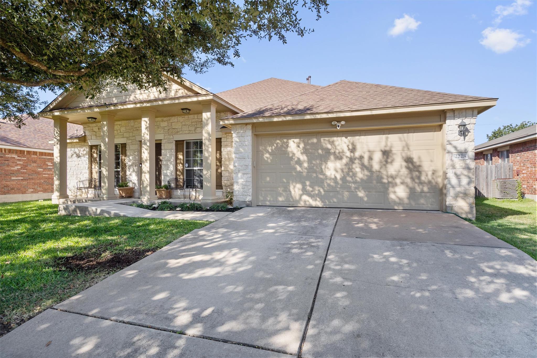 2228 Pearson WAY