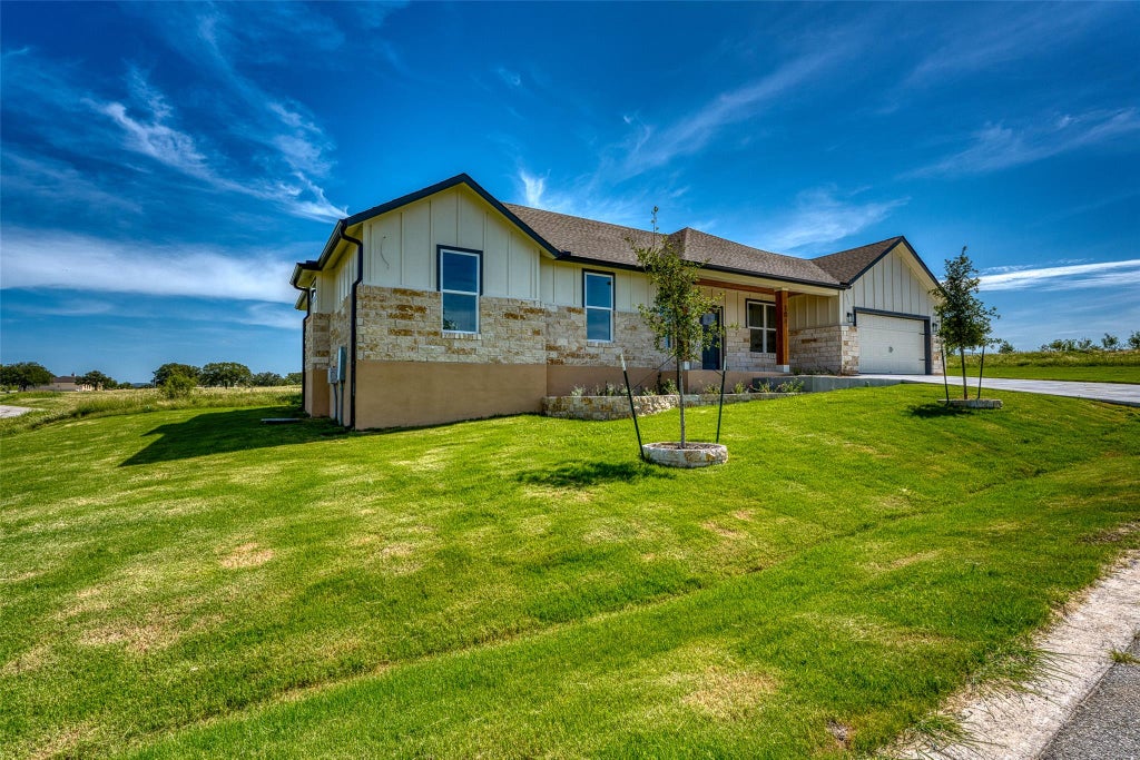 Photo of 101 Olympia Hills CT, Kingsland, TX 78639 (MLS # 6258173)