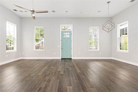 Tiny photo for 4810 Springdale RD, Austin, TX 78723 (MLS # 9197029)