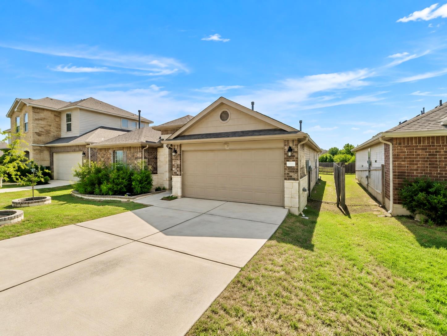 212 Royal Palm WAY
