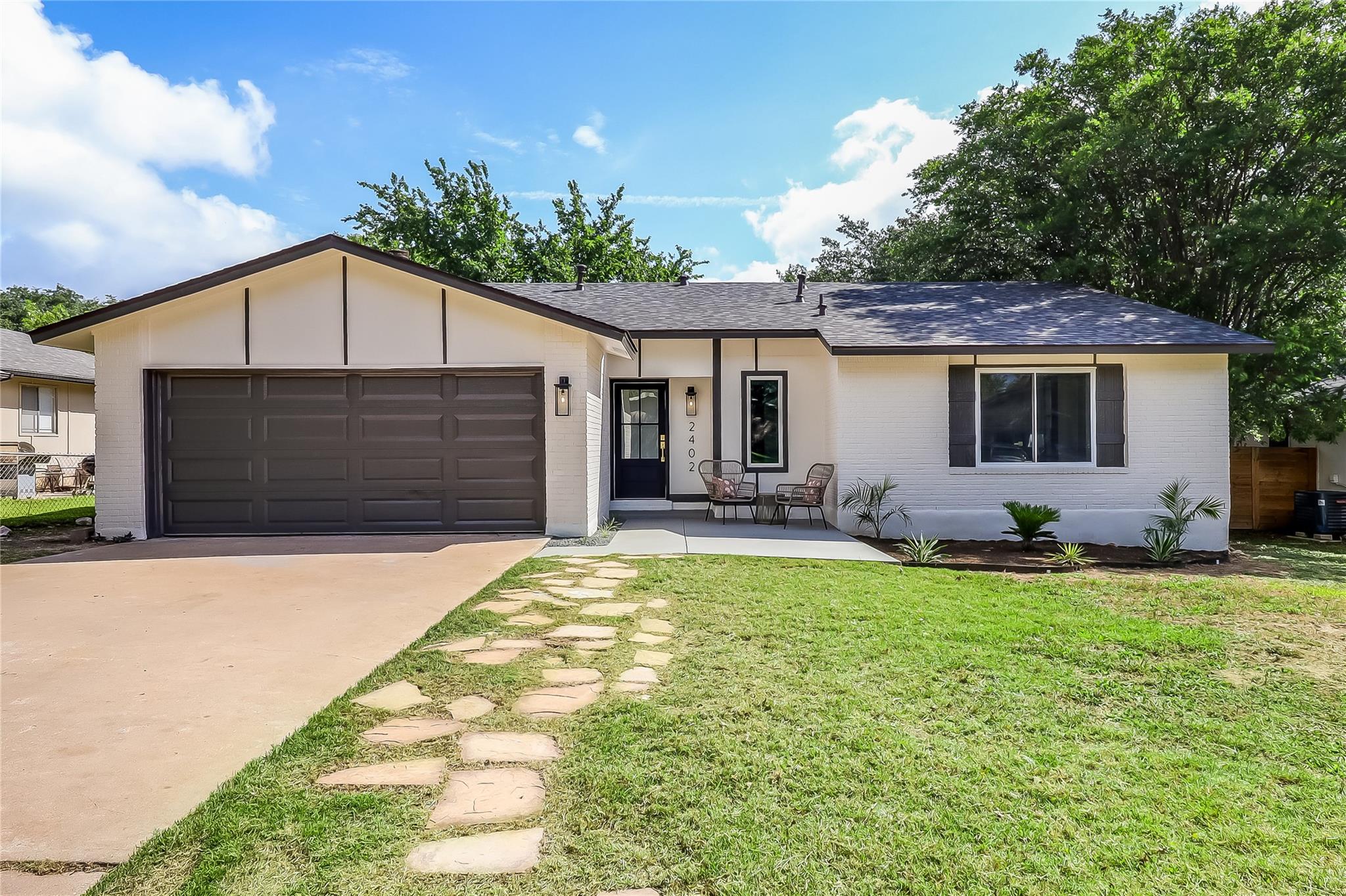 2402 Broken Oak DR