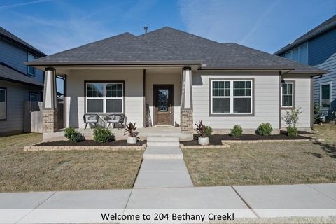 Photo of 204 Bethany Creek DR, Hutto, TX 78634 (MLS # 4013563)