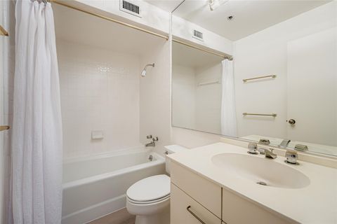 Tiny photo for 40 N Interstate 35 Highway #7A2, Austin, TX 78701 (MLS # 3825613)