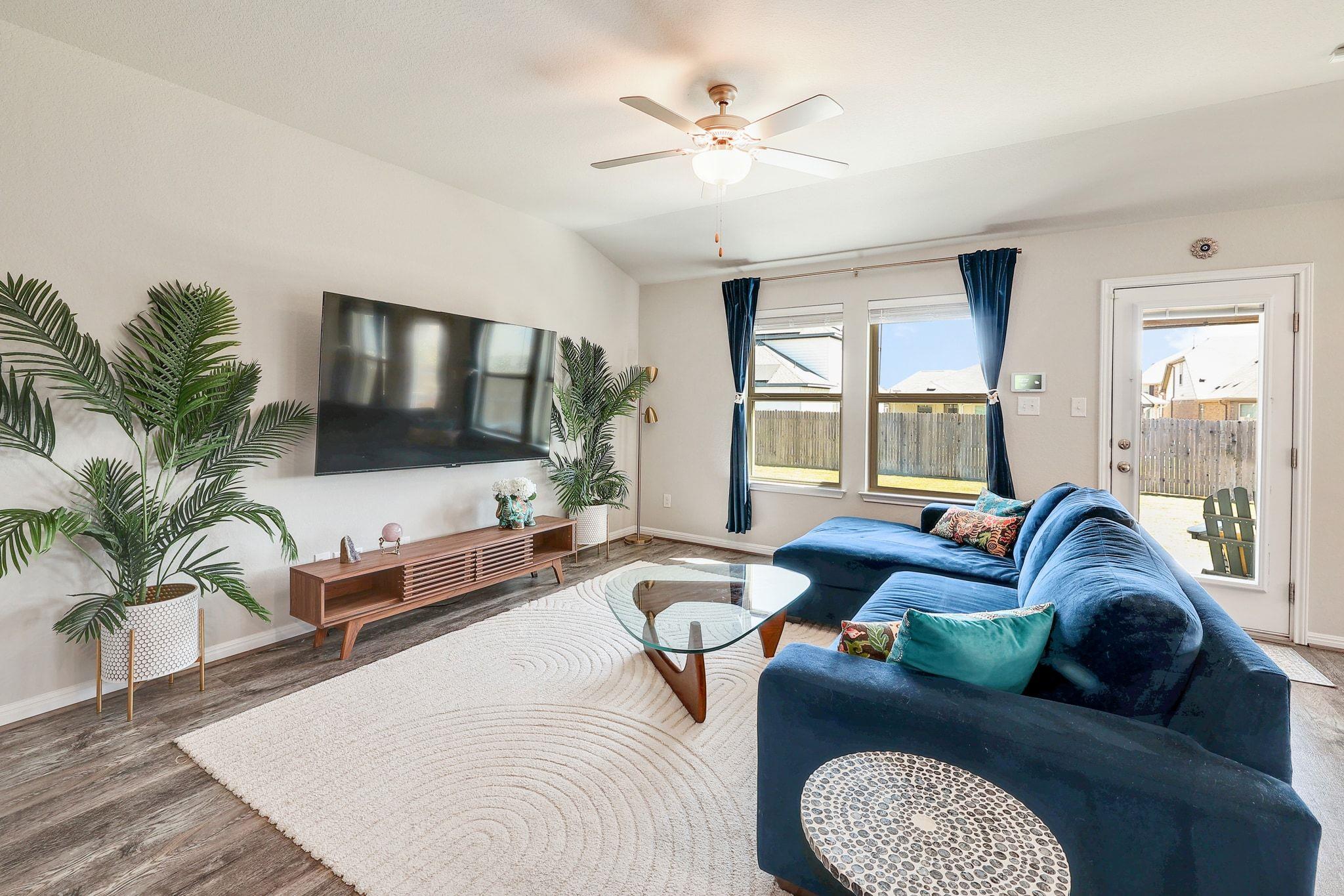17017 Orinda LN