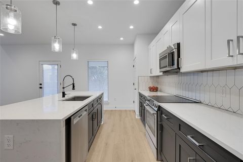 Tiny photo for 8631 Big Horn CIR, Lago Vista, TX 78645 (MLS # 1216189)