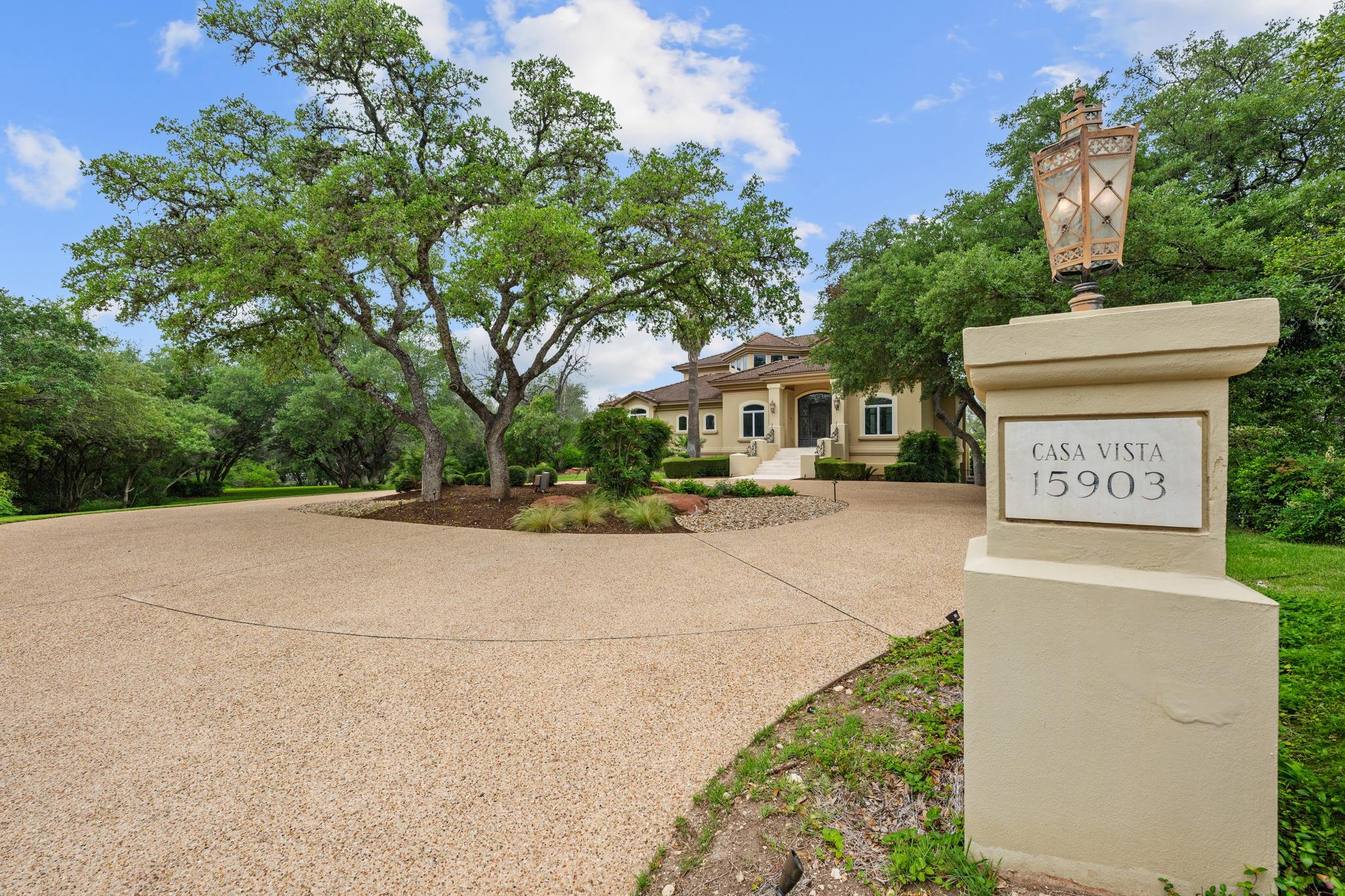 15903 Soleil CT