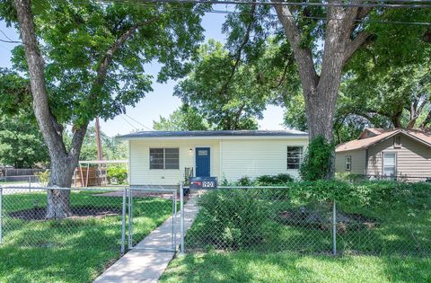 1901 S Main ST Georgetown TX 78626