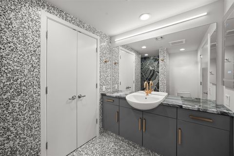 Tiny photo for 300 Bowie ST #2405, Austin, TX 78703 (MLS # 5645705)