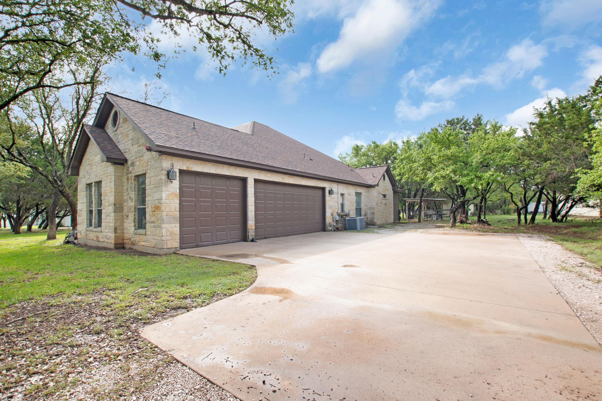 109 Camm Lary CIR