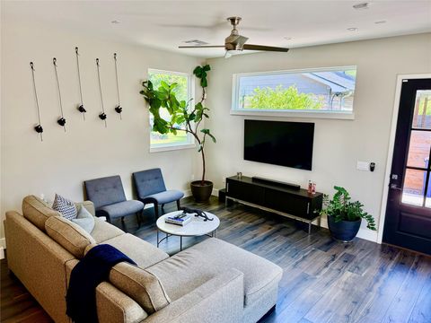 Tiny photo for 1303 Harriet CT #B, Austin, TX 78756 (MLS # 6154569)