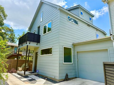 Photo of 1303 Harriet CT #B, Austin, TX 78756 (MLS # 6154569)