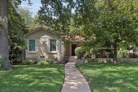 Photo of 4204 Wildwood RD, Austin, TX 78722 (MLS # 8781776)