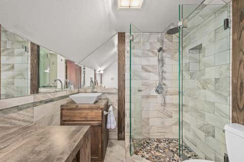 Tiny photo for 400 N Laurelwood DR, Austin, TX 78733 (MLS # 2164216)