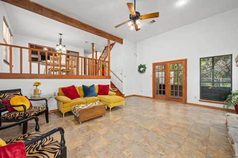 Tiny photo for 400 N Laurelwood DR, Austin, TX 78733 (MLS # 2164216)