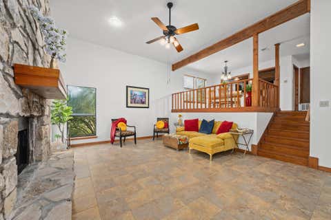 Tiny photo for 400 N Laurelwood DR, Austin, TX 78733 (MLS # 2164216)