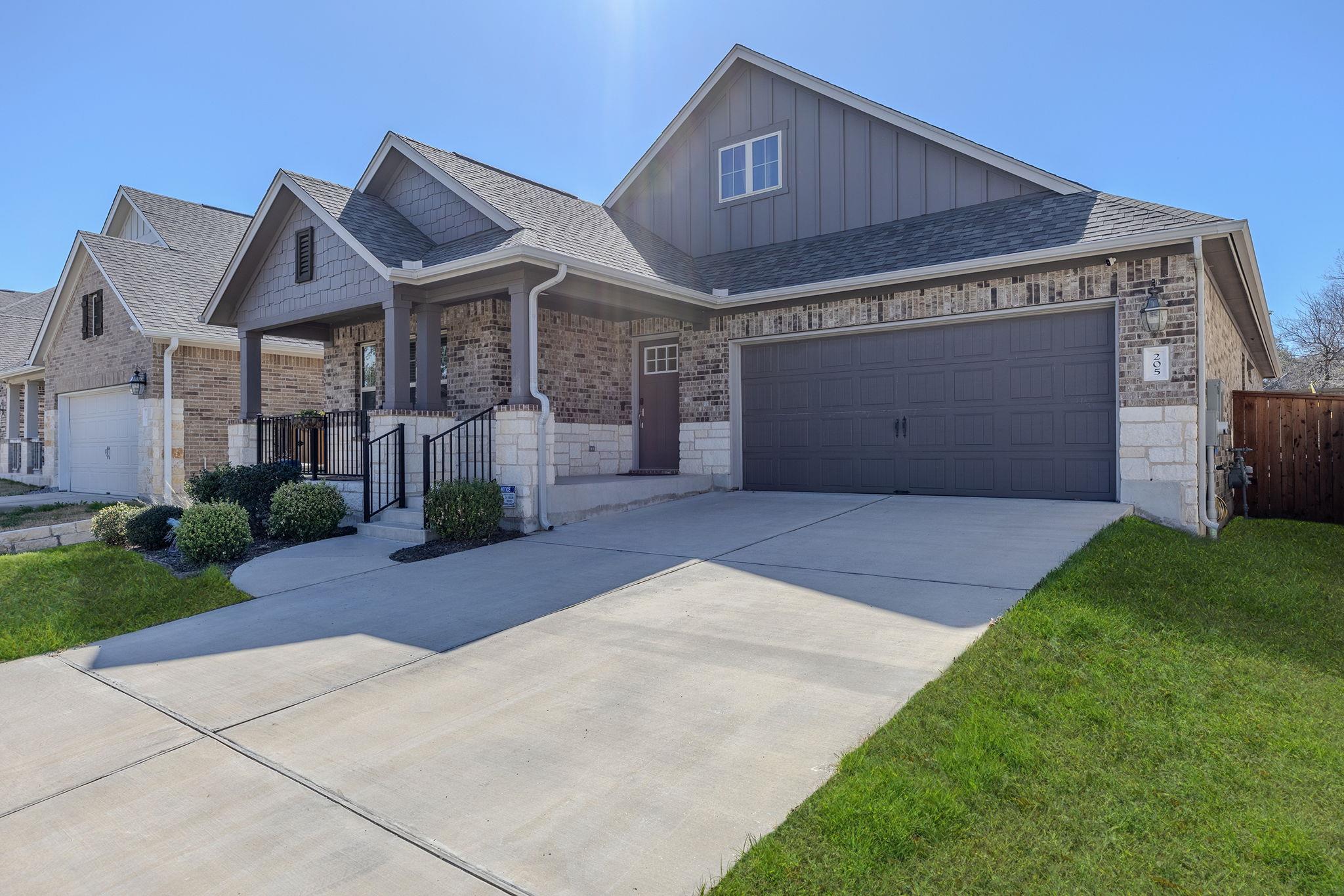 205 Tangled Brush DR