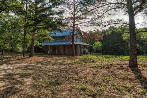 Photo of 242 Cody LN, Bastrop, TX 78602 (MLS # 9161614)