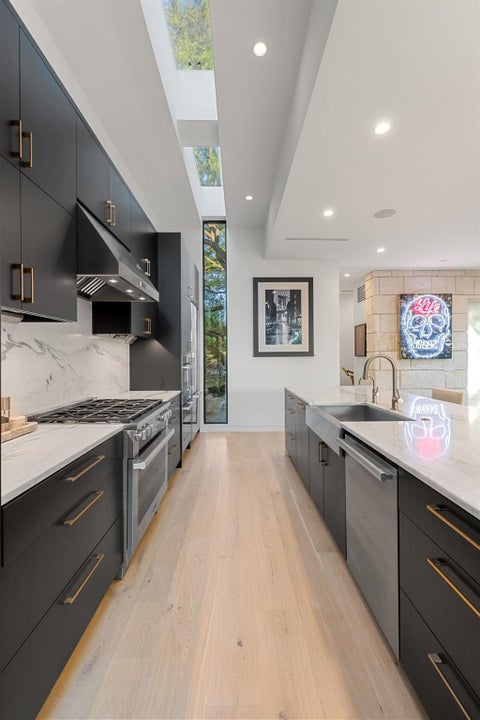 Tiny photo for 2108 Matthews DR, Austin, TX 78703 (MLS # 6656672)