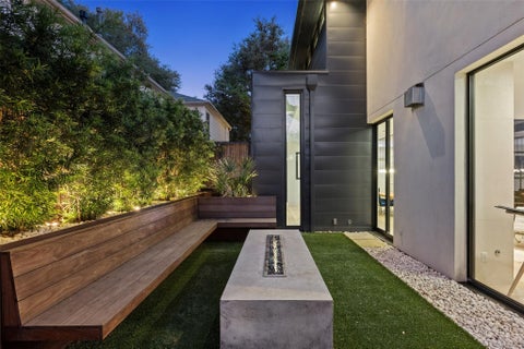 Tiny photo for 2108 Matthews DR, Austin, TX 78703 (MLS # 6656672)