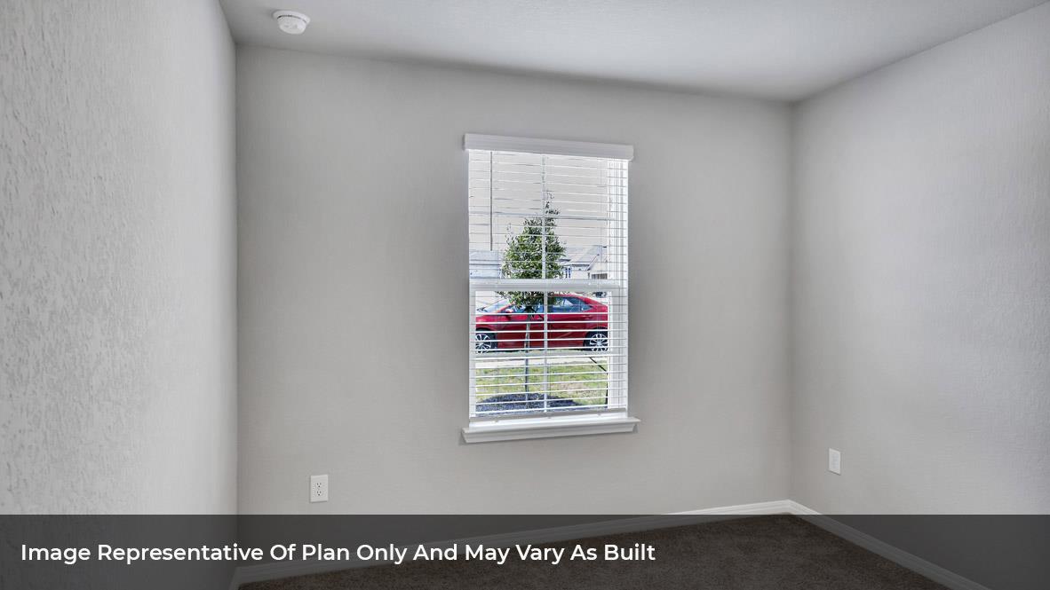 469 Mustang Lake CIR