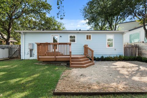 Tiny photo for 1810 Sanchez ST, Austin, TX 78702 (MLS # 1853713)